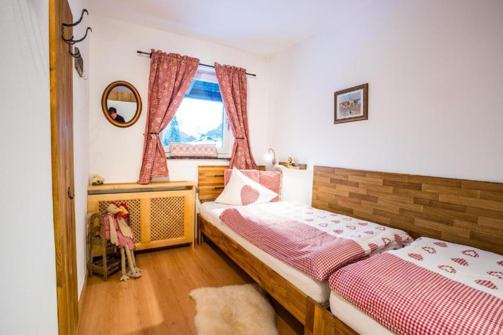 Haus Lundsoer-Barret By Monicare Villa Зеефелд в Тирол Екстериор снимка